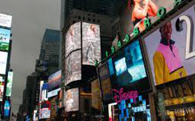 The Benefits of OOH Advertising for Small Businesses
