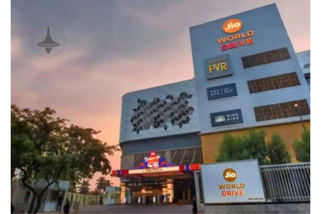 PVR - INOX Jio World Drive Mall - Screen - 1 - Bandra East