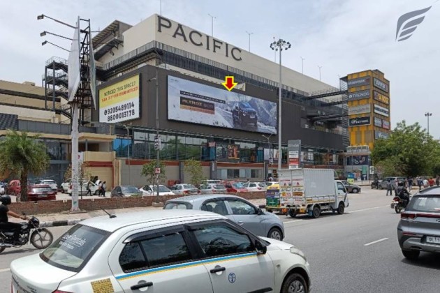 Pacific Mall Facade Hoarding-03