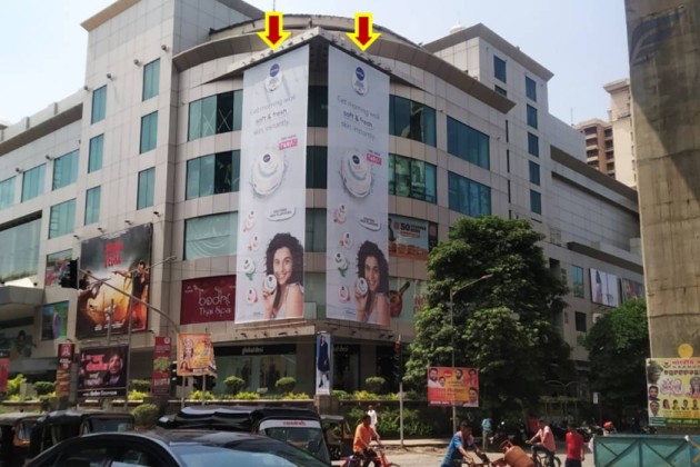 Infiniti Mall Facade Dropdown-01