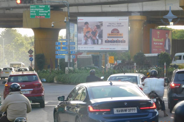 Hebbal Flyover Backlit Advertising-43