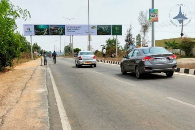 International Airport Road Kannur Near KFS Gantry Advertising-154